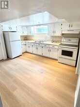 36 Ashmore Ave in Toronto, ON - Building Photo - Building Photo