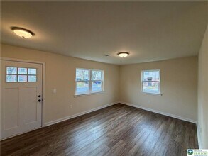 102 Linda Ct N in Richlandtown, PA - Building Photo - Building Photo