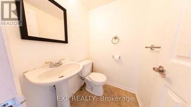 4347 Sunwood Crescent in Ottawa, ON - Building Photo - Building Photo