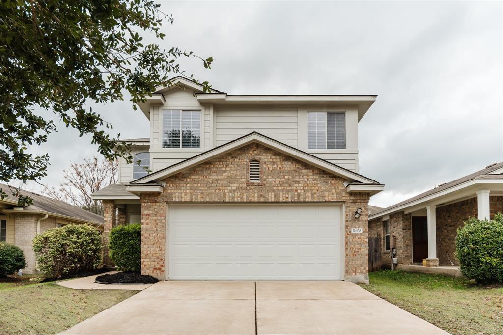 11608 Jim Thorpe Ln in Austin, TX - Foto de edificio