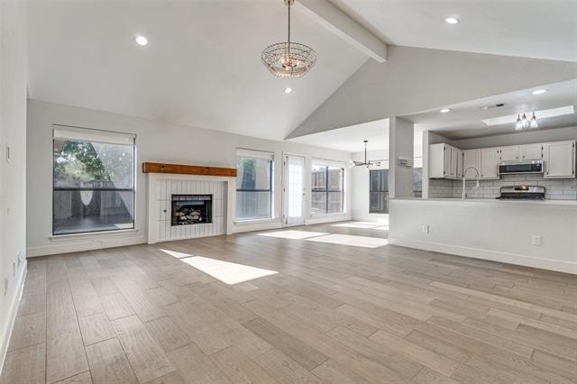 2113 McIntosh Dr in Garland, TX - Building Photo