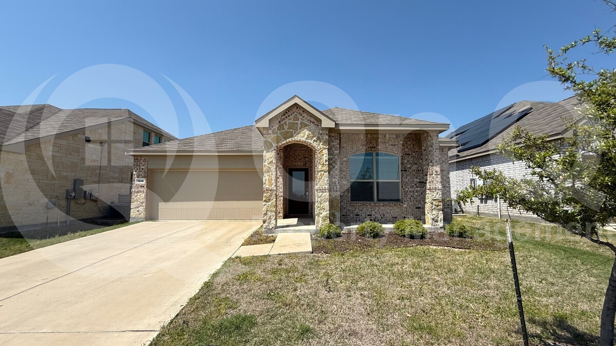 5214 Fallenstone Wy in Princeton, TX - Building Photo