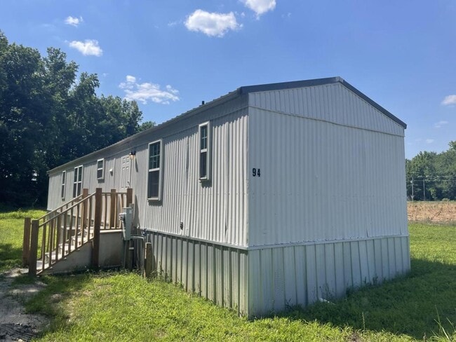 property at 94 Knox Dr