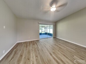 1507 Crossridge Dr in Brandon, FL - Building Photo - Building Photo