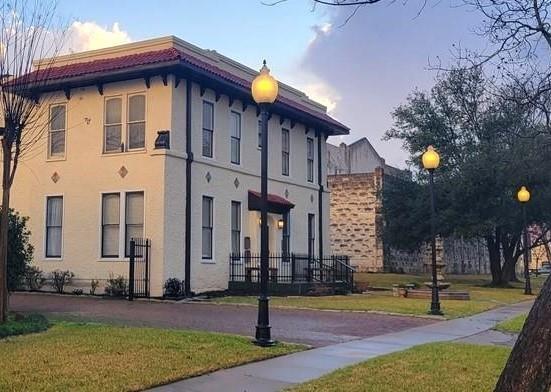 514 E University Ave-Unit -2 in Georgetown, TX - Building Photo