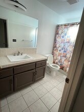 12066 Idaho Ave in Hanford, CA - Building Photo - Building Photo