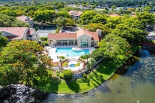 1745 Palm Cove Blvd, Unit verano in Delray Beach, FL - Building Photo