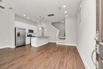 721 Strawberry Pines Ct in Houston, TX - Building Photo - Building Photo