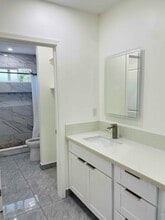 918 8th Ave in Honolulu, HI - Building Photo - Building Photo