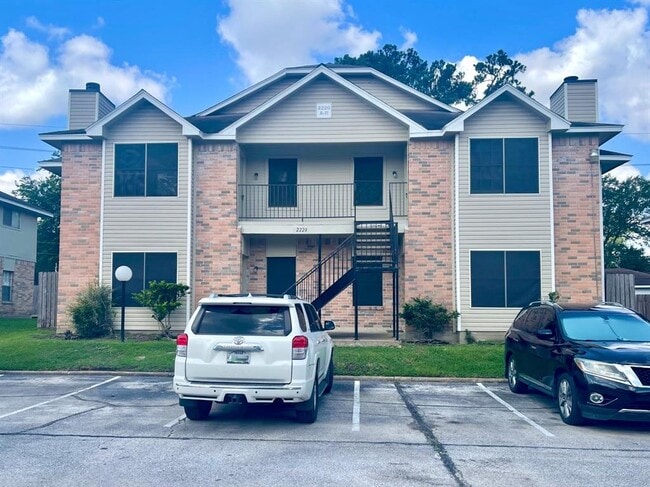 property at 2220 Millstone Dr