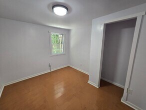 2009 Bain Dr in Fayetteville, NC - Building Photo - Building Photo