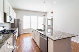 101 Cypress Knee Landing in Summerville, SC - Building Photo - Building Photo