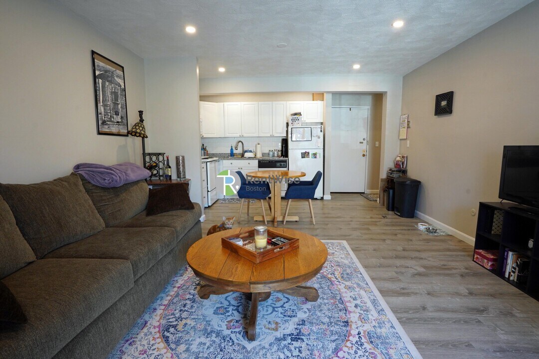 116 Tremont St in Boston, MA - Building Photo