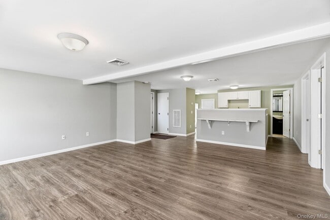 property at 1614 NY-9G