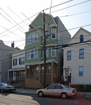 131 Avenue E Apartments