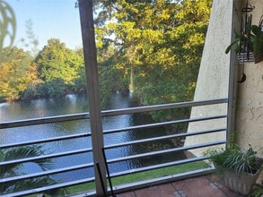 9070 Lime Bay Blvd in Tamarac, FL - Building Photo - Building Photo