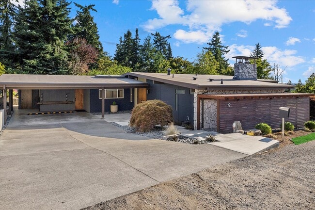 9 Maple Ln in Mercer Island, WA - Building Photo - Building Photo