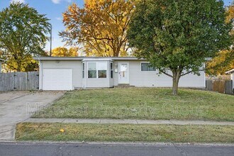 1225 Night Dr in Florissant, MO - Building Photo - Building Photo