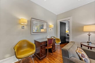 500 Queens Rd in Charlotte, NC - Building Photo - Building Photo