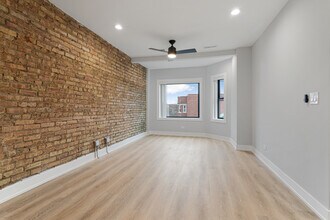 1556 W Juneway Terrace in Chicago, IL - Foto de edificio - Building Photo