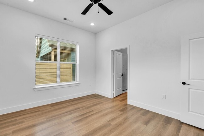 property at 1417B Forward Dr