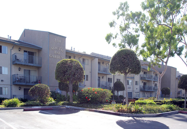 South Bay Gardens in Los Angeles, CA - Foto de edificio - Building Photo