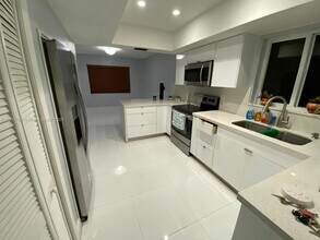 10934 SW 146th Ave in Miami, FL - Building Photo - Building Photo