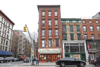 300 East 5th St in New York, NY - Building Photo - Building Photo