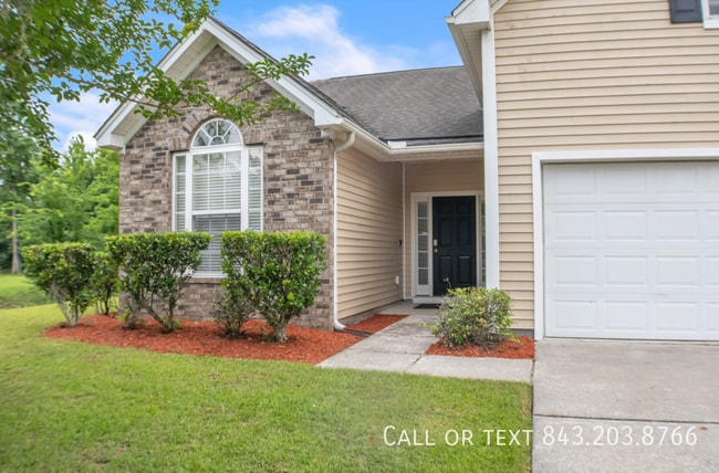 2407 Storen St in North Charleston, SC - Building Photo - Building Photo