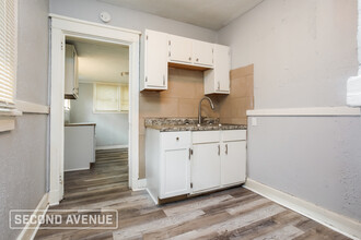 3842 E 68th Terrace in Kansas City, MO - Building Photo - Building Photo