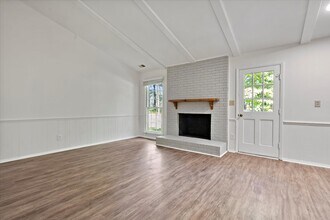 9605 Leeswood Ln in Matthews, NC - Building Photo - Building Photo