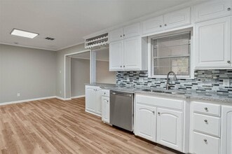 2714 Doles Pl in Shreveport, LA - Building Photo - Building Photo