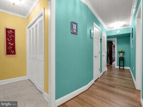 1300 Crystal Dr in Arlington, VA - Building Photo - Building Photo