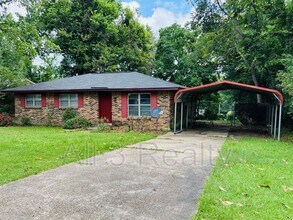 123 Graylynn Dr in Prattville, AL - Building Photo - Building Photo