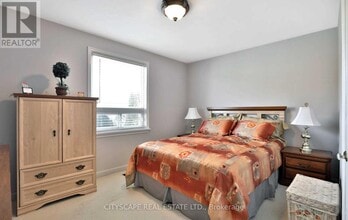 729 Parker Crescent in Burlington, ON - Building Photo - Building Photo