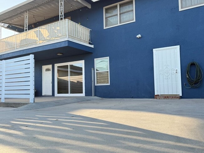 property at 4612 W 132nd St
