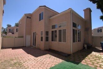 842 Caminito Estrella in Chula Vista, CA - Building Photo - Building Photo