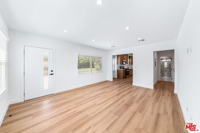 1258 Mariposa St in Glendale, CA - Building Photo - Building Photo