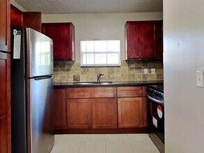 2431 SW 87th Terrace in Miramar, FL - Building Photo - Building Photo