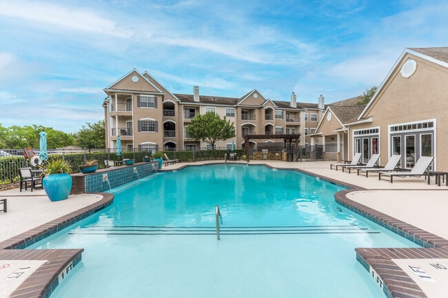 Plaza at San Jacinto