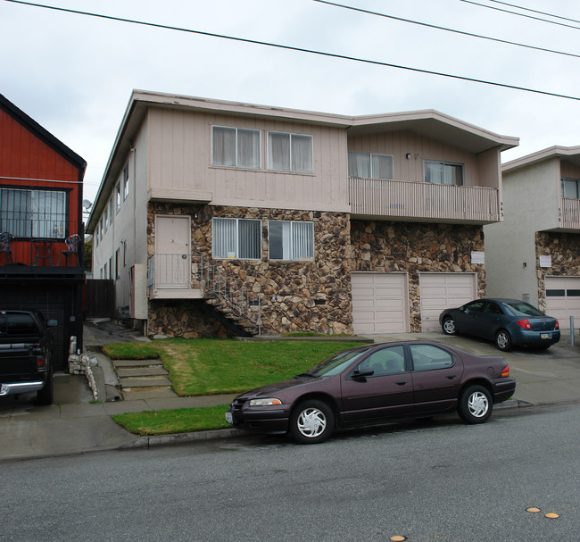 542 Railroad Ave in South San Francisco, CA - Building Photo - Building Photo