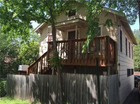 2831 Pearl St in Austin, TX - Building Photo