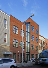 555-557 Graham Ave in Brooklyn, NY - Building Photo - Primary Photo