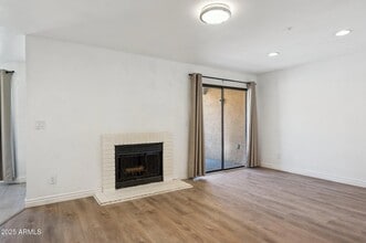 5236 W Peoria Ave, Unit 137 in Glendale, AZ - Building Photo - Building Photo