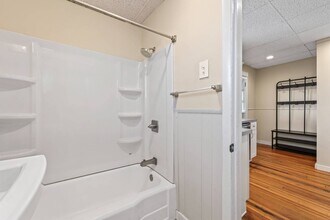 19 Warsaw Ave in Mechanicville, NY - Building Photo - Building Photo