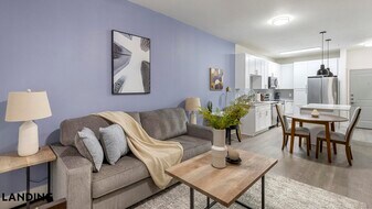 15777 Quorum Dr, Unit 1131 in Addison, TX - Building Photo