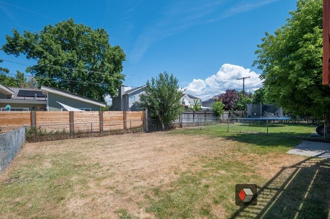 363 7670 S in Midvale, UT - Building Photo - Building Photo
