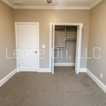 7453-7457 E Summerside Pl in Bel Aire, KS - Building Photo - Building Photo