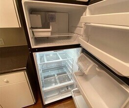 9852 SW 196th Avenue Rd in Dunnellon, FL - Foto de edificio - Building Photo