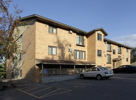 Kents West Apartments